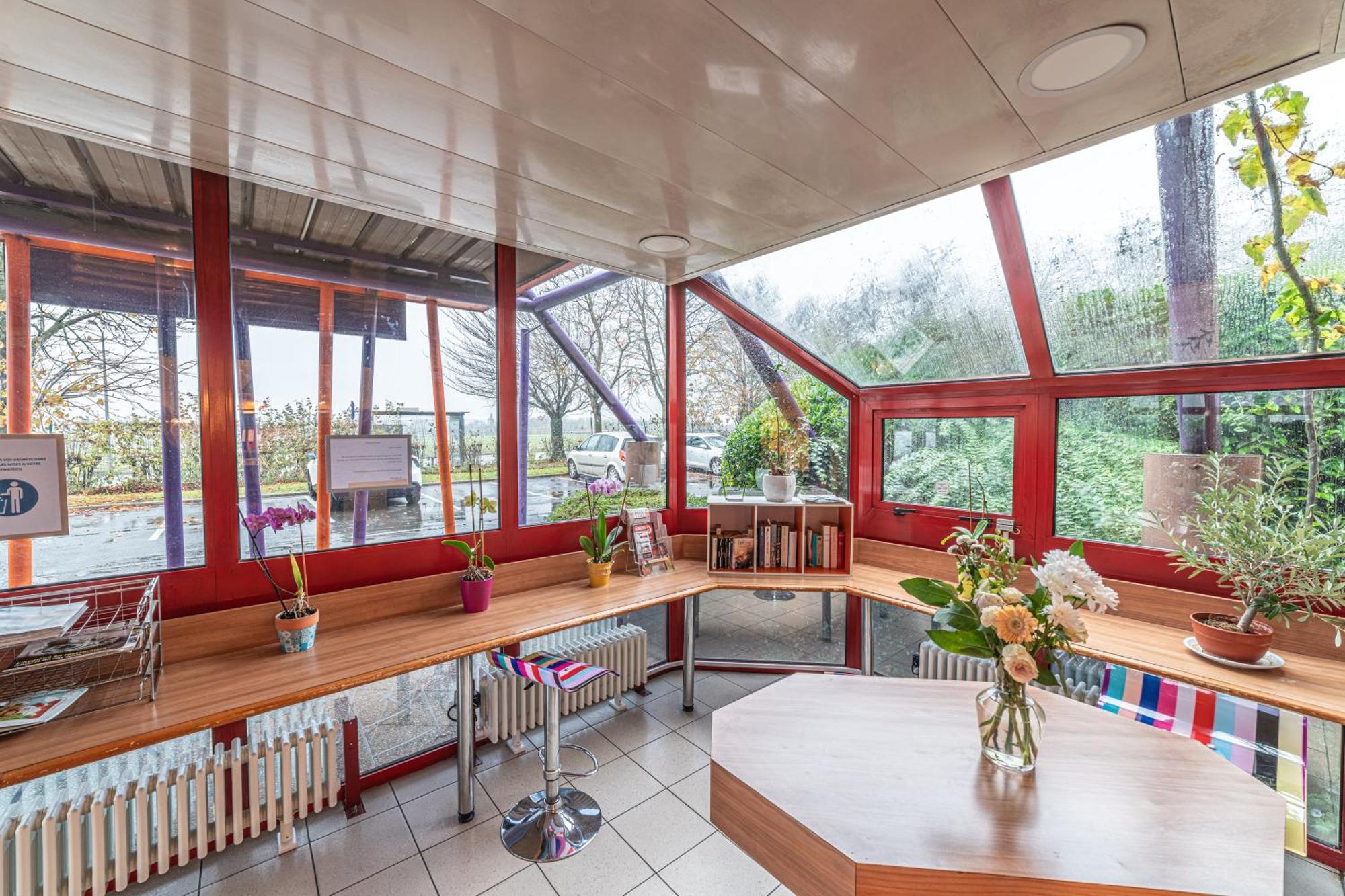 Montempo Apparthotel Cdg Goussainville กูสซานวิลล์ ภายนอก รูปภาพ