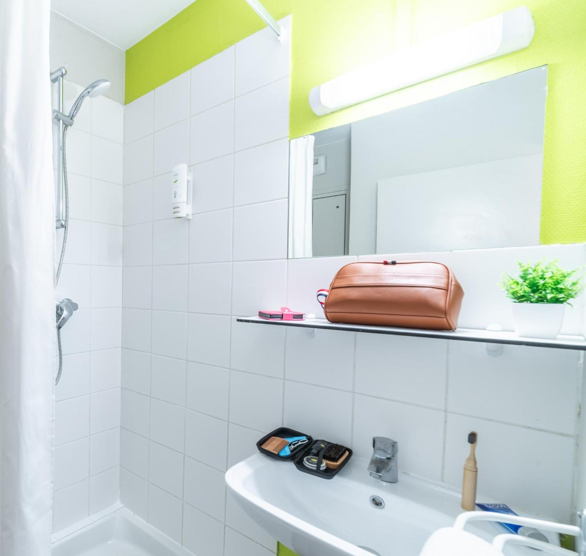 Montempo Apparthotel Cdg Goussainville กูสซานวิลล์ ภายนอก รูปภาพ